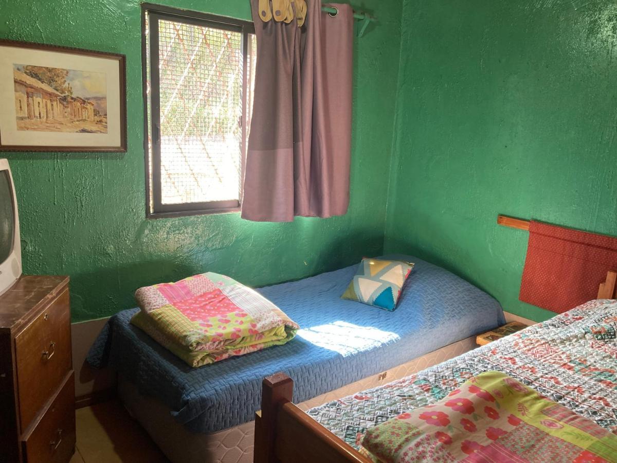 Hostal Buena Vista Сан Антонио Екстериор снимка