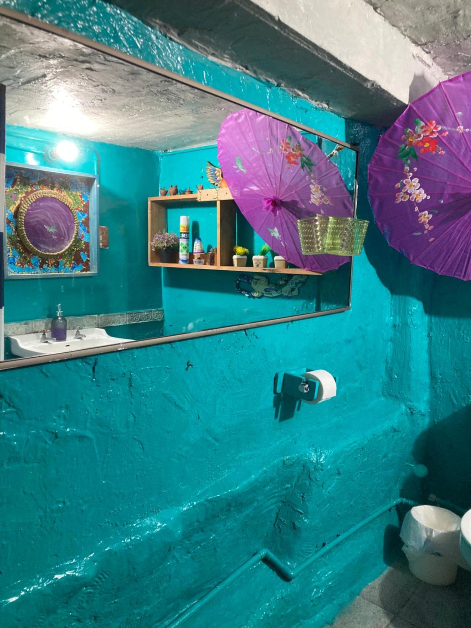 Hostal Buena Vista Сан Антонио Екстериор снимка